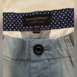 Banana Republic Mason Chino 29x32